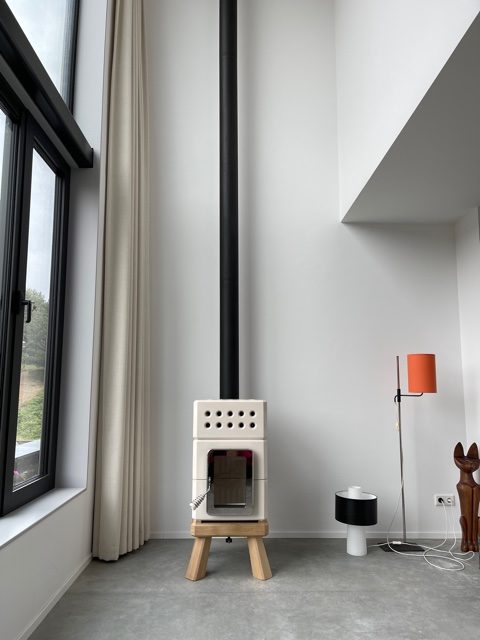 Witte Mini Stack met zwart rookkanaal 7